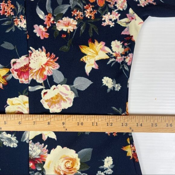 Moci by Purple Rain Dress CHLOE 3/4 Sleeved Navy Floral Women's Size Small - Picture 9 of 10